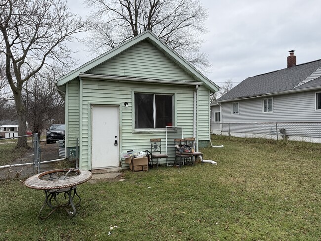 442 S Marshall St in Pontiac, MI - Building Photo - Building Photo