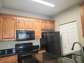 2612 Robert Trent Jones Dr in Orlando, FL - Building Photo - Building Photo