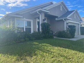 3376 N Michener Pt in Beverly Hills, FL - Foto de edificio - Building Photo