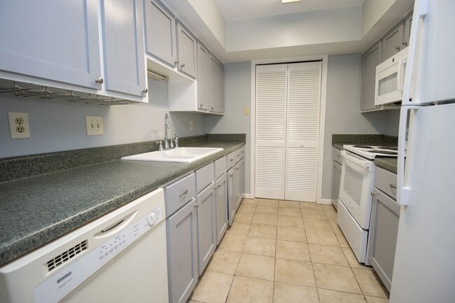 property at 3001 Village Creek Dr