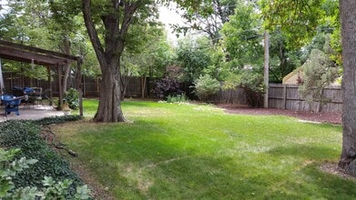 583 Nile St in Aurora, CO - Building Photo - Building Photo