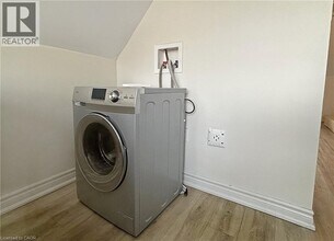 76 Wentworth St S in Hamilton, ON - Building Photo - Building Photo