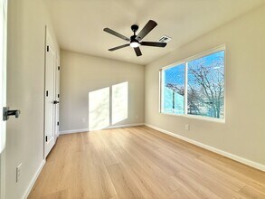 2009 W Easton Ct in Tulsa, OK - Building Photo - Building Photo