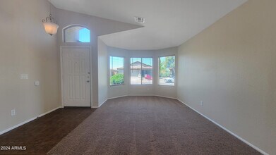 5325 N 124th Ave in Litchfield Park, AZ - Building Photo - Building Photo