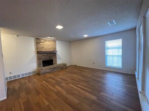 6439 Brookhaven Trail in Fort Worth, TX - Building Photo - Building Photo