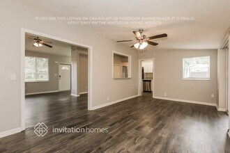 813 E River Dr in Tampa, FL - Foto de edificio - Building Photo