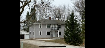 13496 Velp Ave, Unit Apartment A lower in Suamico, WI - Building Photo