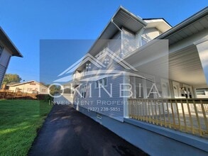 1733 Radcliffe Rd in Dayton, OH - Building Photo - Building Photo