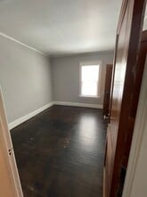 6 McFarlan Ave in Amsterdam, NY - Building Photo - Building Photo