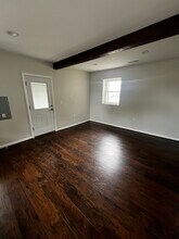 204 Baltimore Ave in Hillside, NJ - Foto de edificio - Building Photo