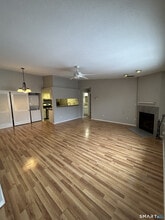 90 Little Oak Ln in Rocky Hill, CT - Building Photo - Building Photo