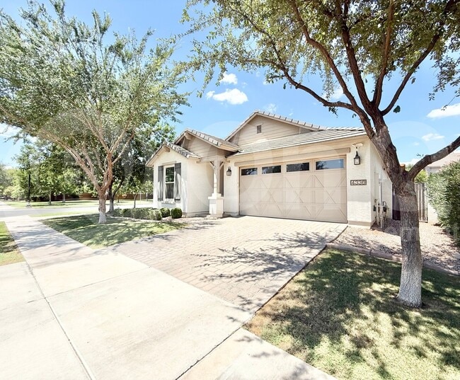 property at 4336 E Mesquite St