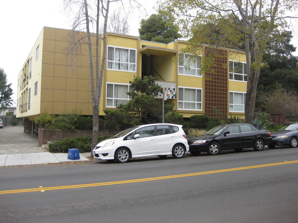 1306 Martin Luther King Jr Way in Berkeley, CA - Building Photo