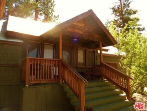 809 Talmadge Rd in Big Bear Lake, CA - Building Photo - Building Photo
