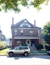 305 S Negley Ave in Pittsburgh, PA - Building Photo - Building Photo