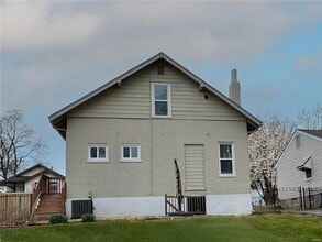 729 Luckystone Ave in St. Louis, MO - Building Photo - Building Photo