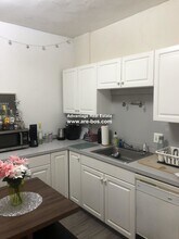 54 Egmont St, Unit 2 in Brookline, MA - Building Photo - Building Photo