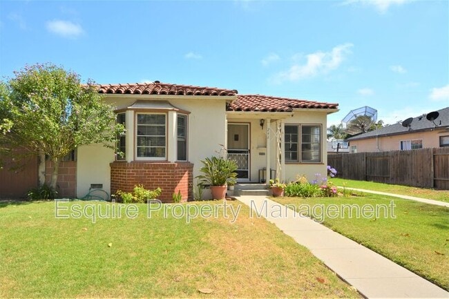 property at 248 Palm Dr