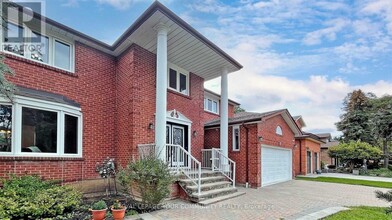 1 Sala Dr in Richmond Hill, ON - Building Photo - Building Photo