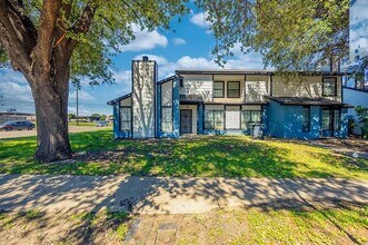 2332 Sherry St in Arlington, TX - Building Photo - Building Photo