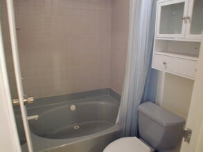 114 Brookfield Ct-Unit -Brookfield 114 #3 in Cheyenne, WY - Building Photo - Building Photo