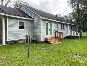 443 Martin Rd in Midway, GA - Building Photo - Building Photo