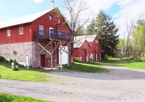 130 US-4, Unit Apt 2 in Schuylerville, NY - Building Photo