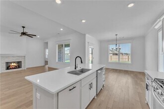 2401 Abbott Ln in Pea Ridge, AR - Building Photo - Building Photo