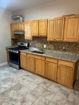 52 Deering Rd in Boston, MA - Building Photo