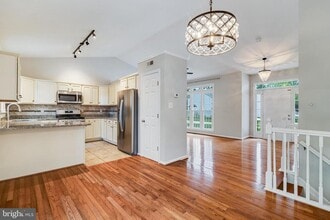 5915 Pumpkinseed Ct in Waldorf, MD - Building Photo - Building Photo