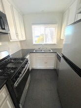 1008 7th St, Unit 11 in Santa Monica, CA - Building Photo - Building Photo