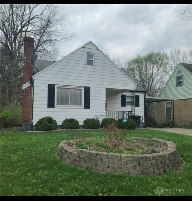 1857 Kensington Dr in Dayton, OH - Building Photo - Building Photo