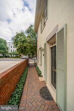 1016 N Royal St in Alexandria, VA - Building Photo - Building Photo