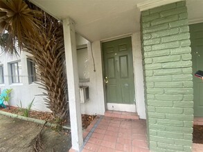301 N 20th Ave-Unit -A2 in Hollywood, FL - Building Photo - Building Photo