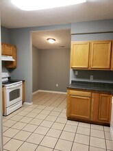 2322 Guilford Ave, Unit A in Indianapolis, IN - Building Photo - Building Photo