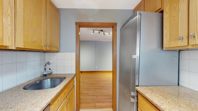 306 Savin Hill Ave in Boston, MA - Building Photo - Building Photo