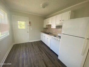 119 College Ave in Panama City, FL - Building Photo - Building Photo