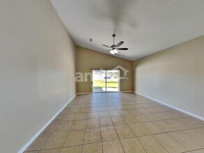 366 Cabana View Way in Sanford, FL - Foto de edificio - Building Photo