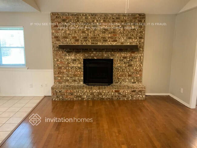 3325 Hummingbird Ln in Denton, TX - Building Photo - Building Photo