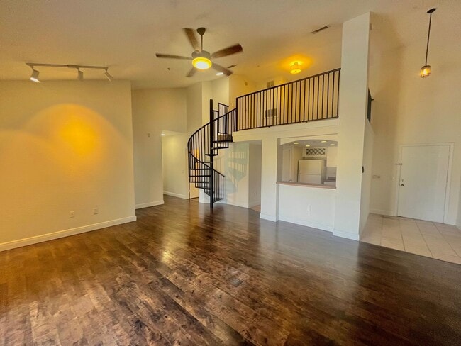 property at 102 Vista Verdi Cir