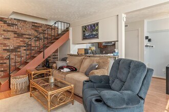 87 Milrace Dr in East Rochester, NY - Building Photo - Building Photo