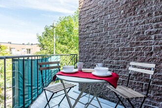 1849 Rue Saint-Germain in Montréal, QC - Building Photo - Building Photo