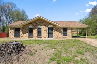 734 Archie Dr in Memphis, TN - Building Photo