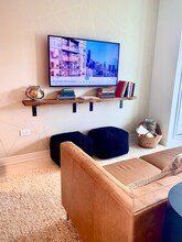 314 N Halsted St-Unit -1305 in Chicago, IL - Building Photo - Building Photo