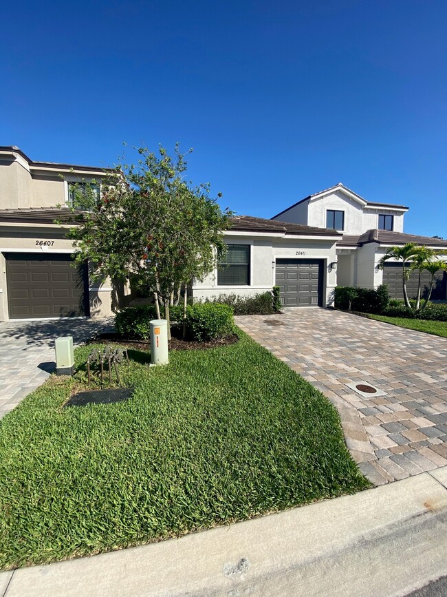 property at 26411 Bonita Fairways Blvd