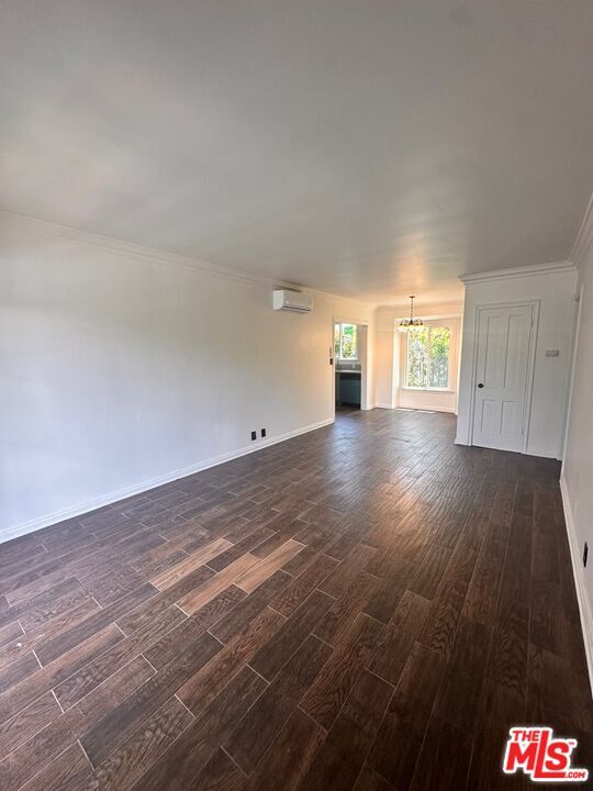 4950 Beverly Blvd in Los Angeles, CA - Building Photo - Building Photo