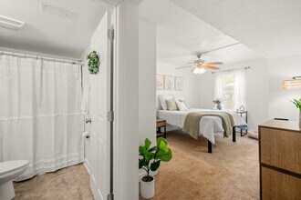 Tuscany Village in Tallahassee, FL - Building Photo - Building Photo