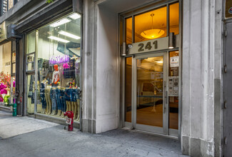 241 W 36th St in New York, NY - Building Photo - Building Photo