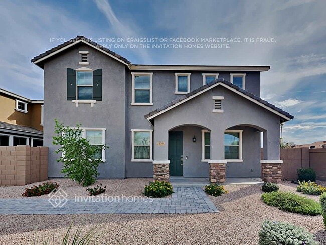 property at 320 N 56th Pl