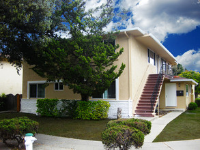 690 Grand Fir Ave in Sunnyvale, CA - Building Photo - Building Photo